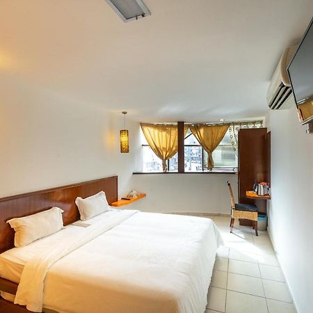 Newbridge Hotel Malacca Extérieur photo