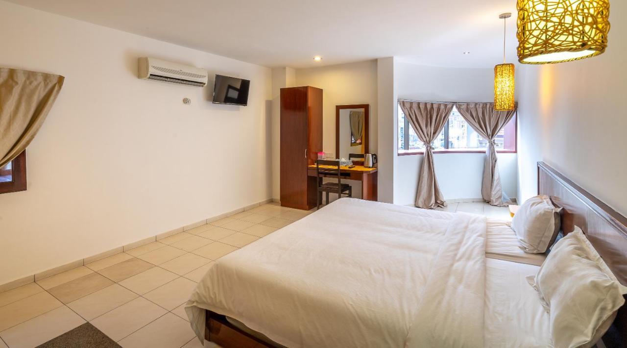 Newbridge Hotel Malacca Extérieur photo